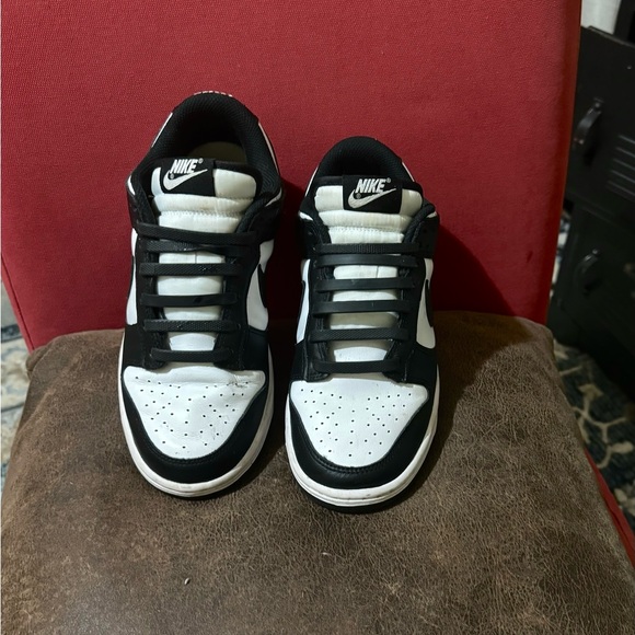 Nike Panda Dunks -W7. - Picture 2 of 6